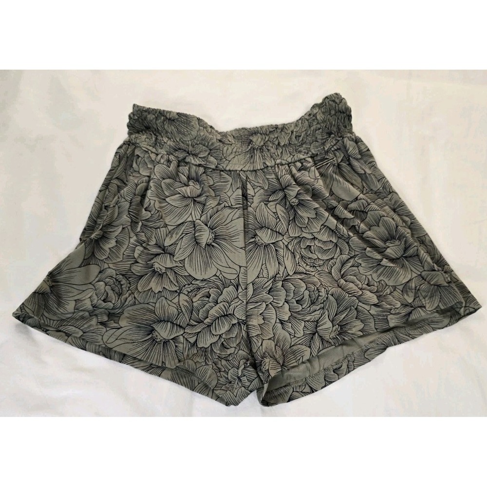 la Vie en Rose Women's XS Dark Green Floral Lounge Shorts